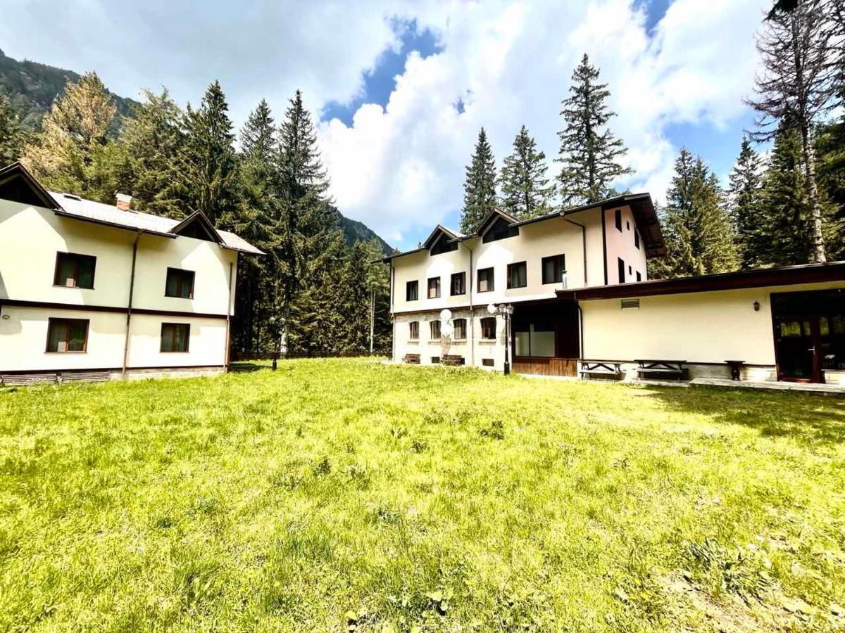 Комплекс Орлово Гнездо Beli Iskar Exterior photo