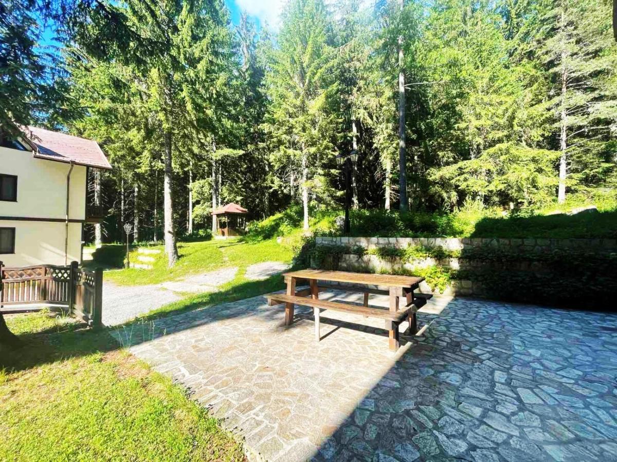 Комплекс Орлово Гнездо Beli Iskar Exterior photo